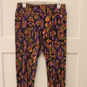 LuLaRoe Tall & Curvy leggings - NWOT